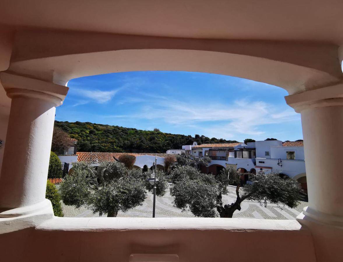 Relais Du Port Bed & Breakfast Santa Teresa Gallura Eksteriør bilde